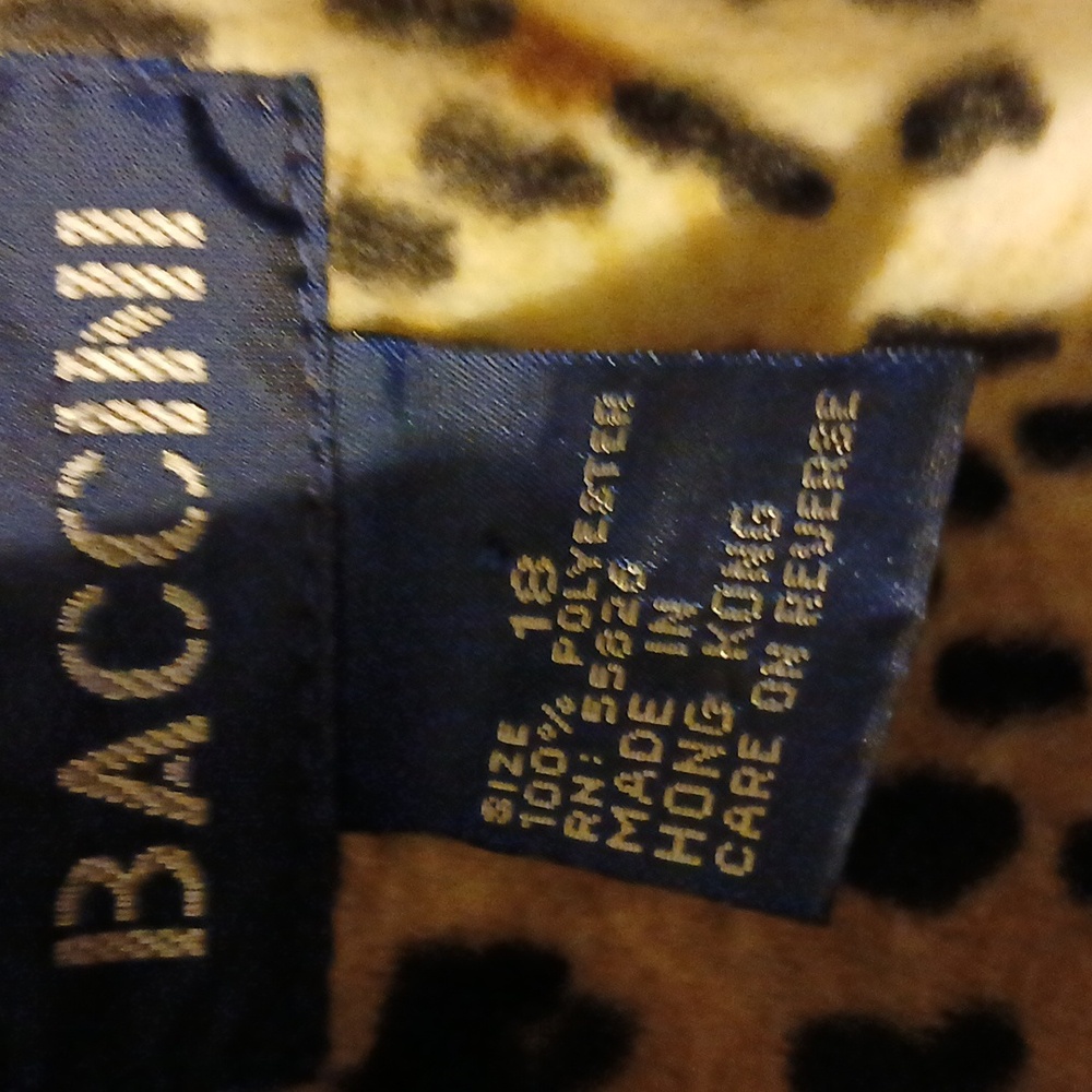 Leopard Print "Half Button Down Top - image 3